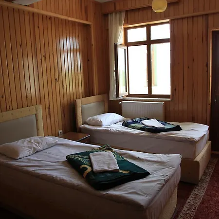 Hotel Kardelen *